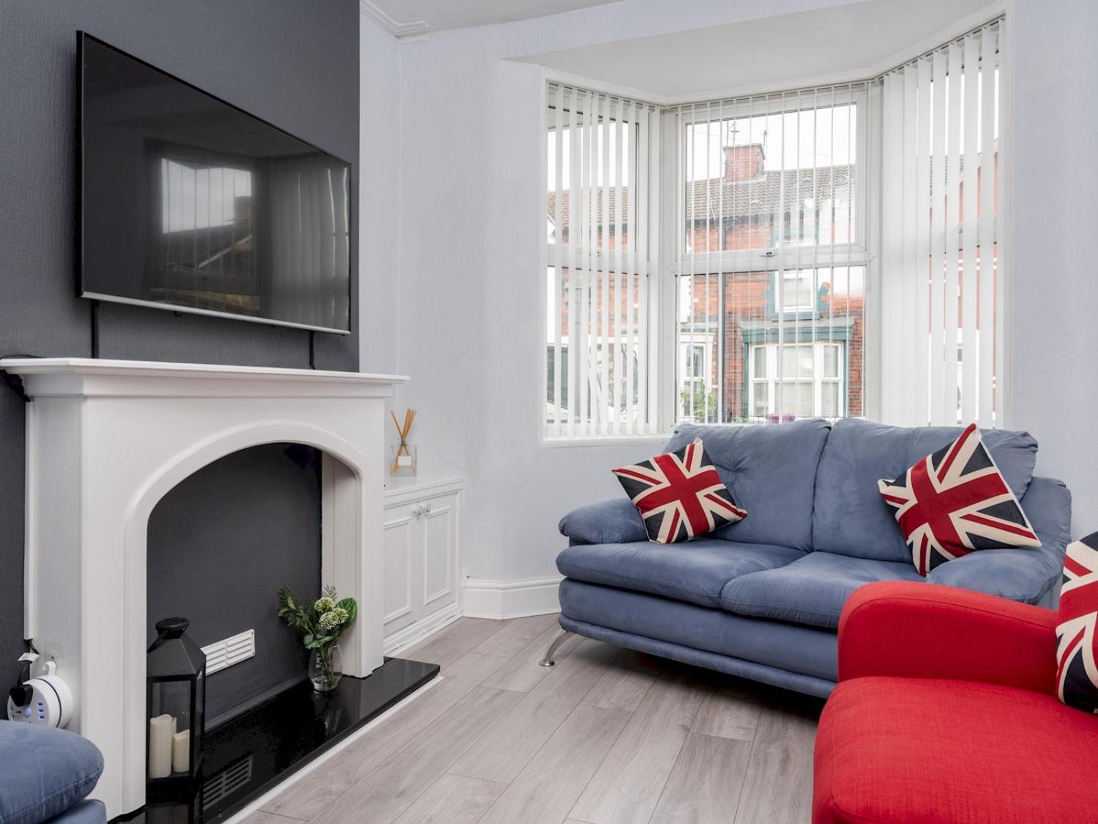 Pass The Keys Ruiskin St - Liverpool Kirkdale Terrace Sleeps 5 Parking Villa Luaran gambar